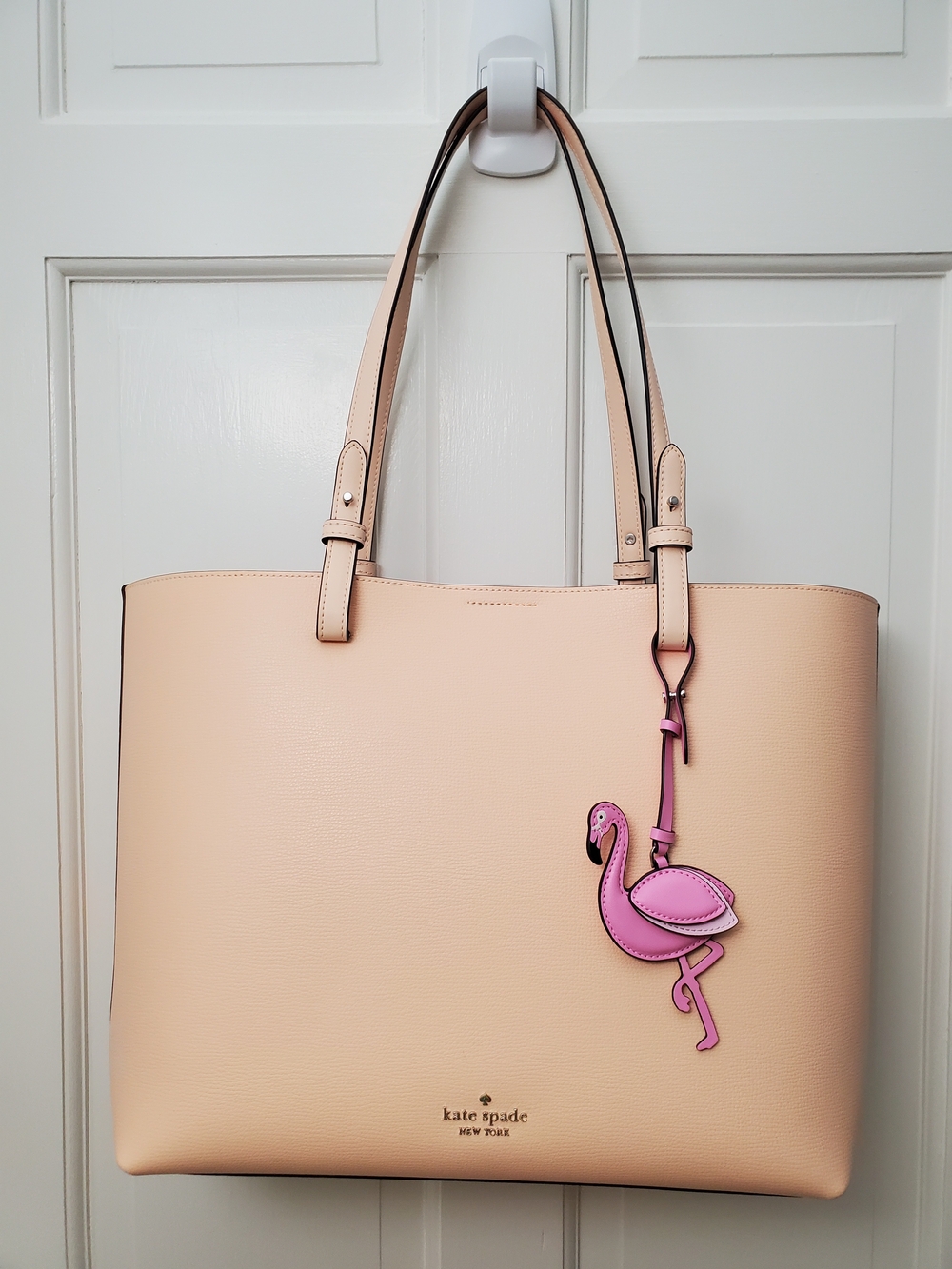 kate spade Tessa Leather Tote Bag w/Flamingo Charm. Crisp Peach. NWT. Msrp: $429